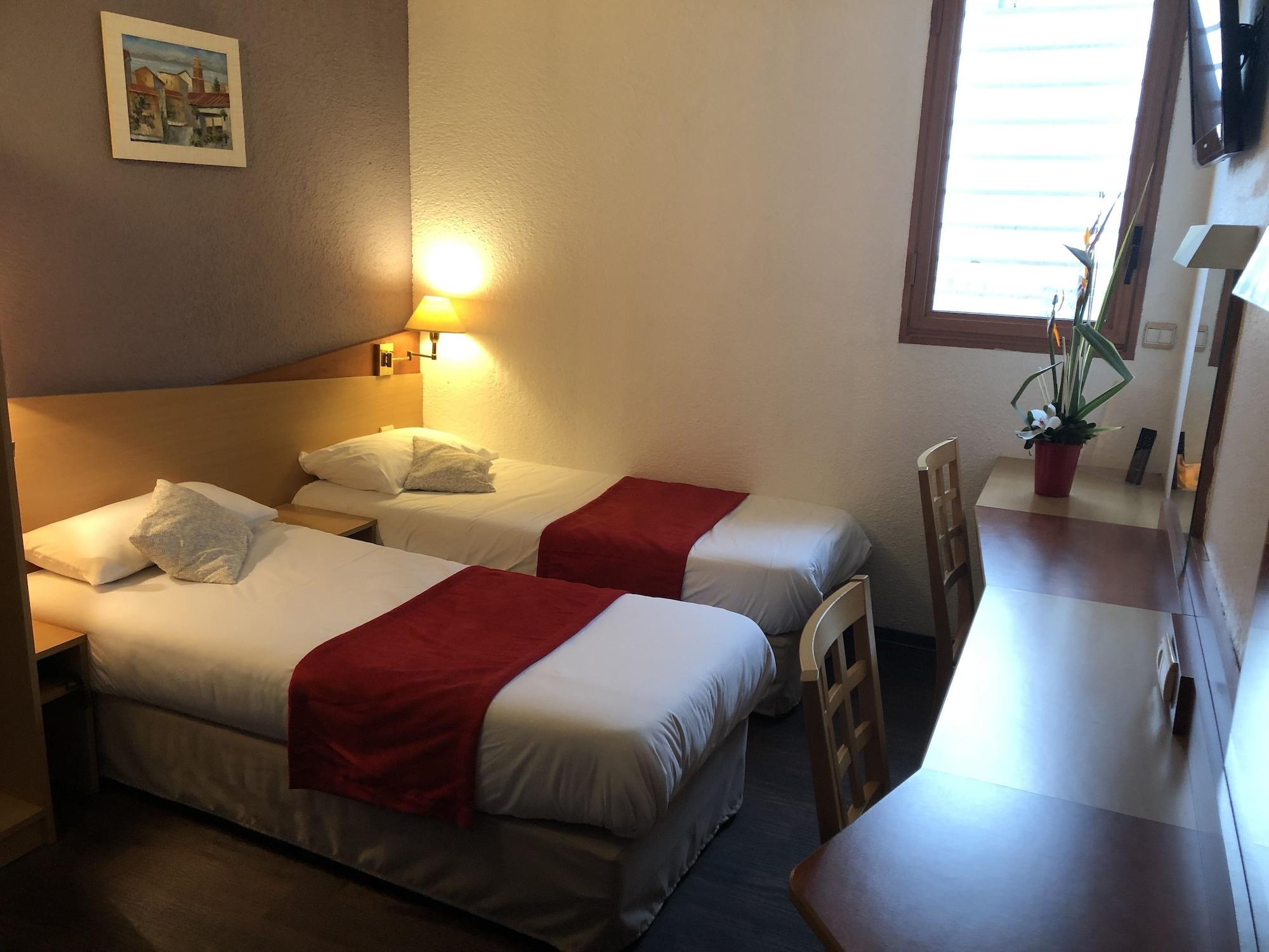 Brit Hotel Toulon - La Valette ภายนอก รูปภาพ